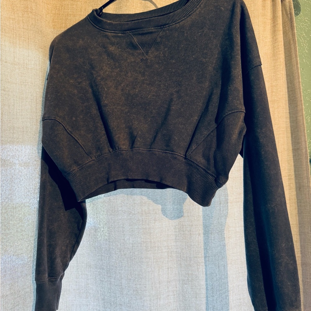 Women's Blue Aeropostale Cropped Sweatshirt